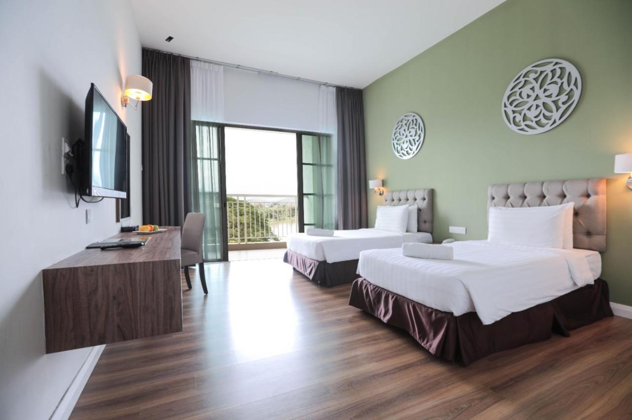 Hotel Casuarina@Kuala Kangsar Kültér fotó